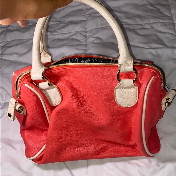 CORAL BAG BETSEY JOHNSOY - Picture 2 of 10